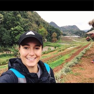 Meet your Posher, Katie